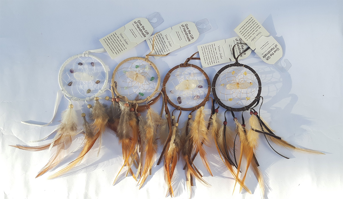 Dream catcher 3 inch with crystal Native Canadian